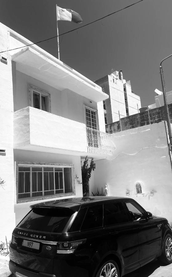 Ave Maria Guest House Saint Julian's エクステリア 写真