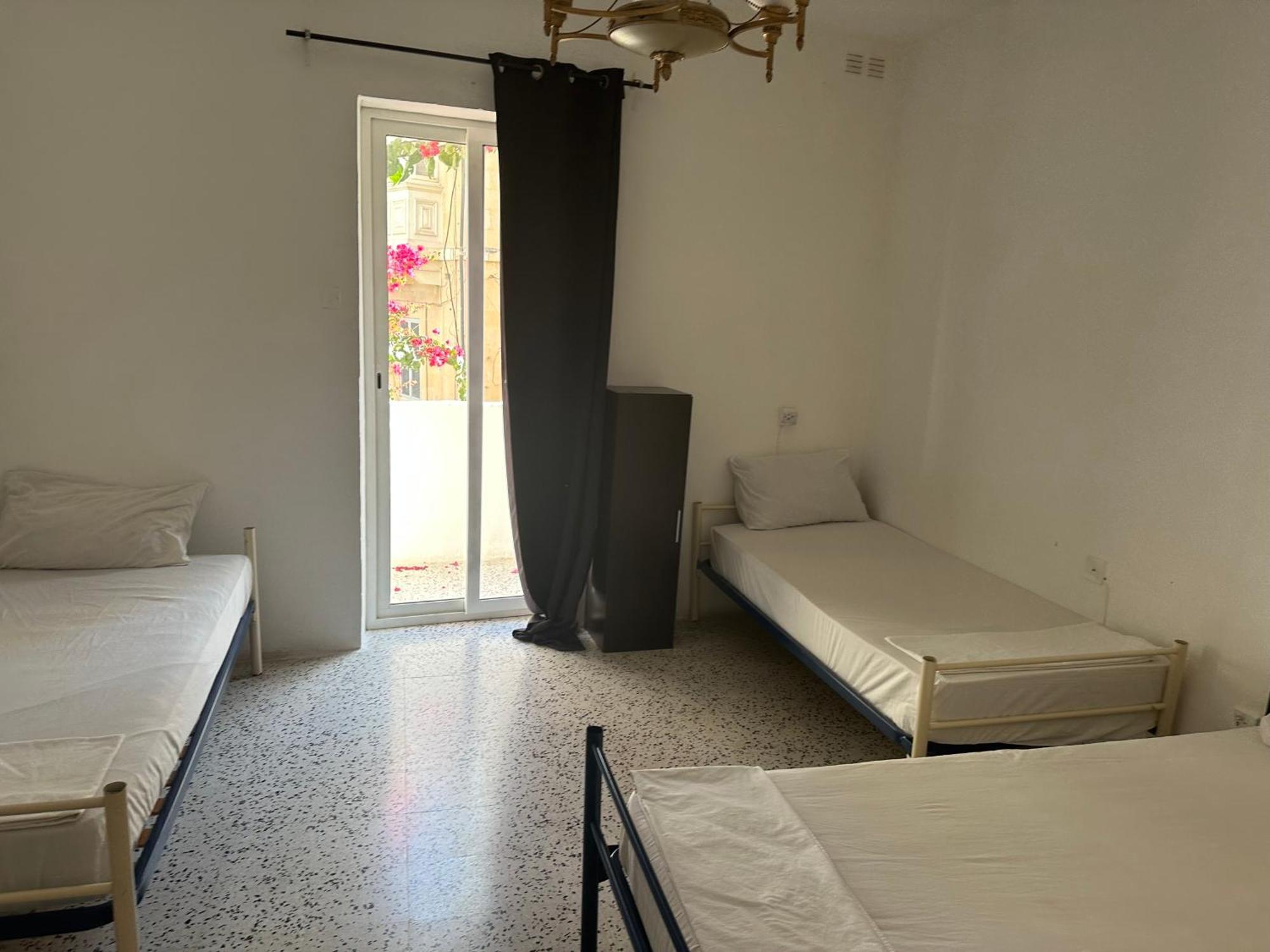 Ave Maria Guest House Saint Julian's エクステリア 写真