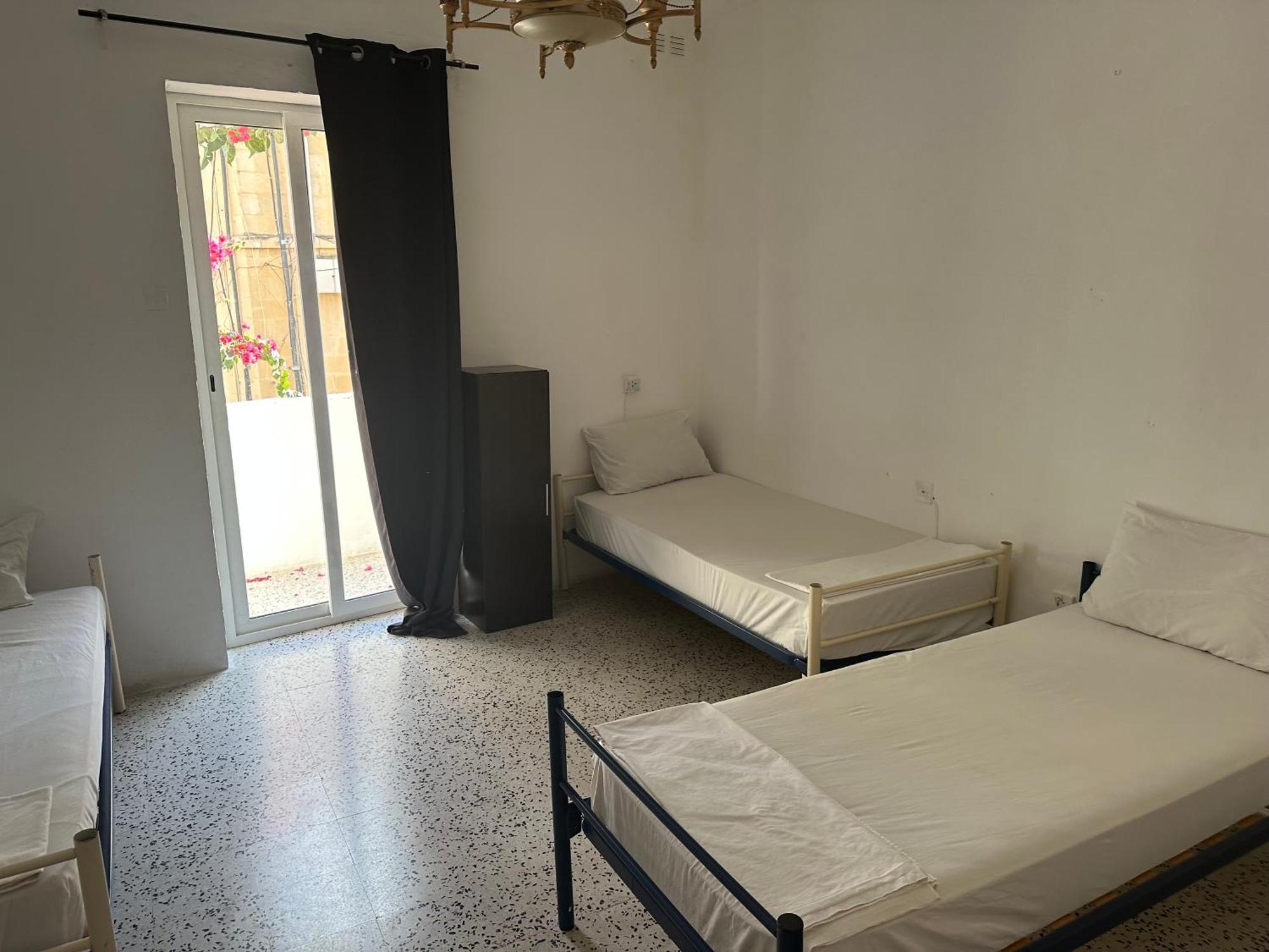 Ave Maria Guest House Saint Julian's エクステリア 写真